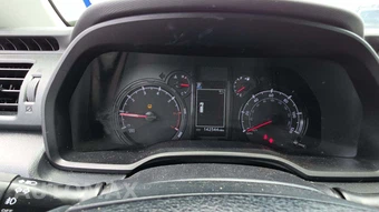 2022 Toyota 4Runner SR5 - miniatura 23