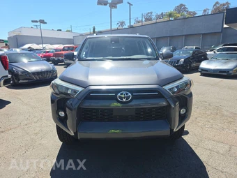 2022 Toyota 4Runner SR5 - miniatura 2