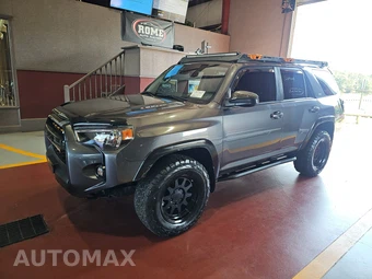 2022 Toyota 4Runner SR5