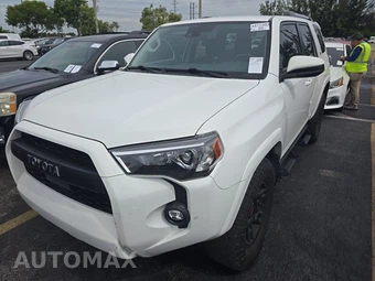 2022 Toyota 4Runner SR5