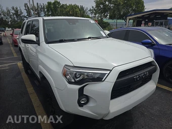 2022 Toyota 4Runner SR5 - miniatura 3