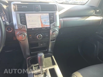2022 Toyota 4Runner SR5 Premium – miniatura 11