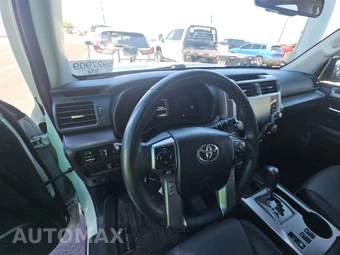 2022 Toyota 4Runner SR5 Premium - miniatura 11