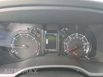 2022 Toyota 4Runner SR5 Premium – miniatura 9