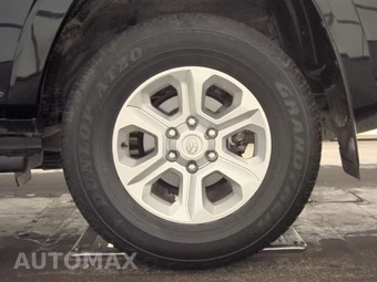 2022 Toyota 4Runner SR5 Premium - miniatura 12