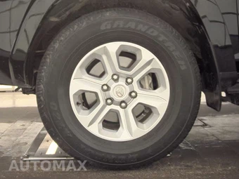 2022 Toyota 4Runner SR5 Premium - miniatura 9