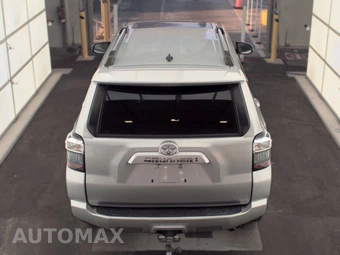 2022 Toyota 4Runner SR5 Premium - miniatura 5