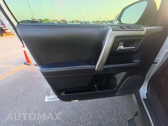 2022 Toyota 4Runner SR5 Premium - miniatura 9