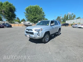 2022 Toyota 4Runner TRD Off-Road