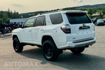 2022 Toyota 4Runner TRD Off-Road Premium - miniatura 5