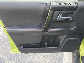 2022 Toyota 4Runner TRD Pro - miniatura 9