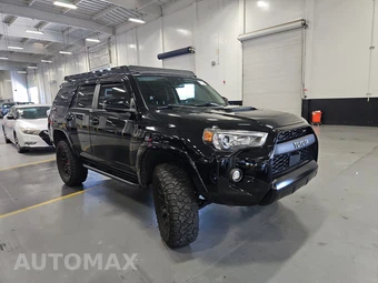 2022 Toyota 4Runner TRD Pro - miniatura 3