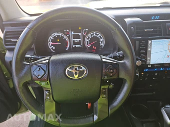 2022 Toyota 4Runner TRD Pro - miniatura 10