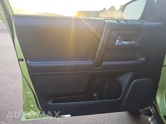 2022 Toyota 4Runner TRD Pro - miniatura 9