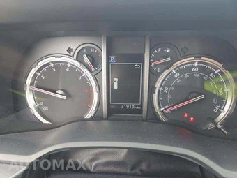 2022 Toyota 4Runner TRD Pro - miniatura 9