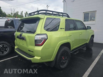 2022 Toyota 4Runner TRD Pro - miniatura 3