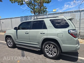 2022 Toyota 4Runner TRD Sport - miniatura 6