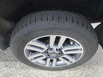 2022 Toyota 4Runner TRD Sport - miniatura 11