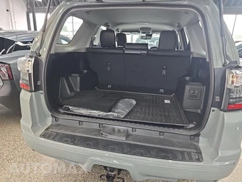 2022 Toyota 4Runner TRD Sport - miniatura 19