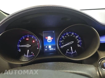 2022 Toyota C-HR XLE - miniatura 12