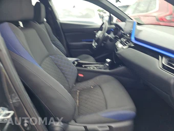 2022 Toyota C-HR XLE - miniatura 8