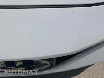 2022 Toyota Camry Hybrid LE - miniatura 20