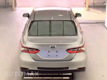 2022 Toyota Camry Hybrid LE - miniatura 5