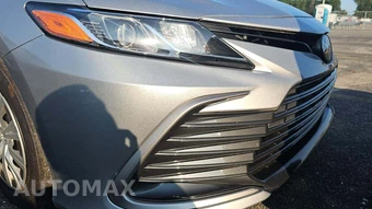 2022 Toyota Camry Hybrid LE - miniatura 26