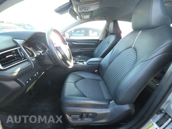 2022 Toyota Camry Hybrid Nightshade Edition - miniatura 7