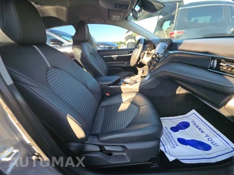 2022 Toyota Camry Hybrid Nightshade Edition - miniatura 8