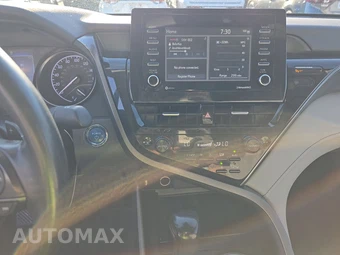 2022 Toyota Camry Hybrid SE - miniatura 11