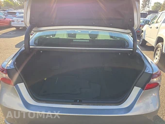 2022 Toyota Camry Hybrid SE - miniatura 16