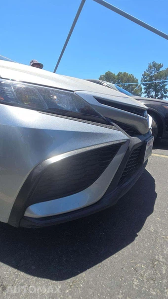 2022 Toyota Camry Hybrid SE - miniatura 24