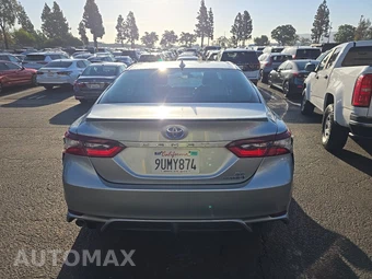 2022 Toyota Camry Hybrid SE - miniatura 5
