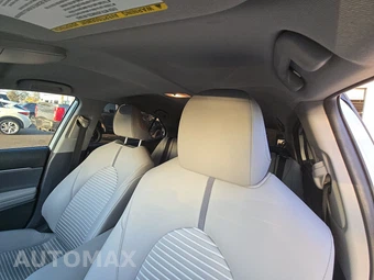 2022 Toyota Camry Hybrid SE - miniatura 21