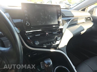 2022 Toyota Camry Hybrid SE - miniatura 11