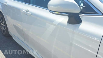 2022 Toyota Camry Hybrid SE - miniatura 21