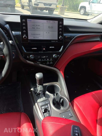 2022 Toyota Camry Hybrid XSE - miniatura 7
