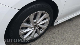 2022 Toyota Camry LE - miniatura 36