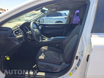 2022 Toyota Camry LE - miniatura 7