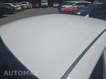 2022 Toyota Camry LE - miniatura 12