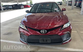 2022 Toyota Camry LE - miniatura 2