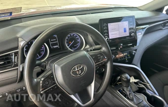 2022 Toyota Camry LE - miniatura 8