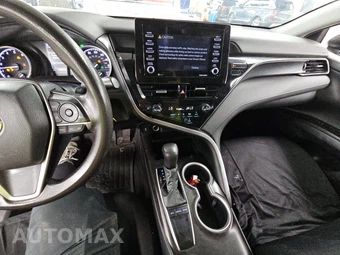 2022 Toyota Camry LE - miniatura 11