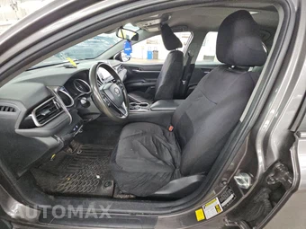 2022 Toyota Camry LE - miniatura 7