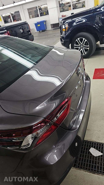 2022 Toyota Camry LE - miniatura 27