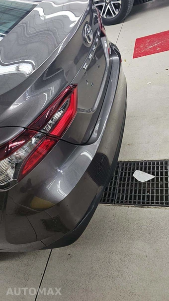 2022 Toyota Camry LE - miniatura 29
