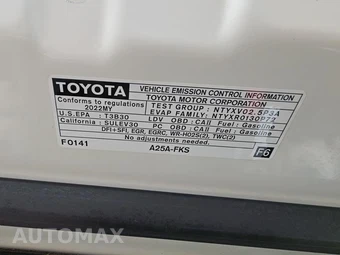 2022 Toyota Camry LE - miniatura 20