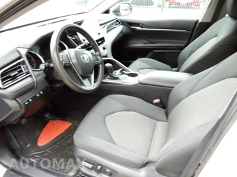 2022 Toyota Camry LE - miniatura 10