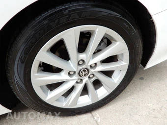 2022 Toyota Camry LE - miniatura 23